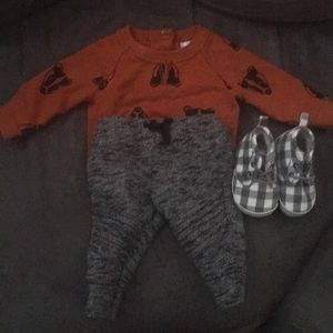 Baby clothes